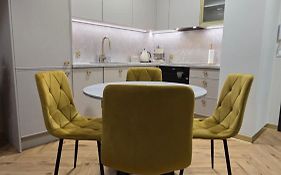 Boleslaviaapartments - Apartament Home, Air Condition, Parking Free